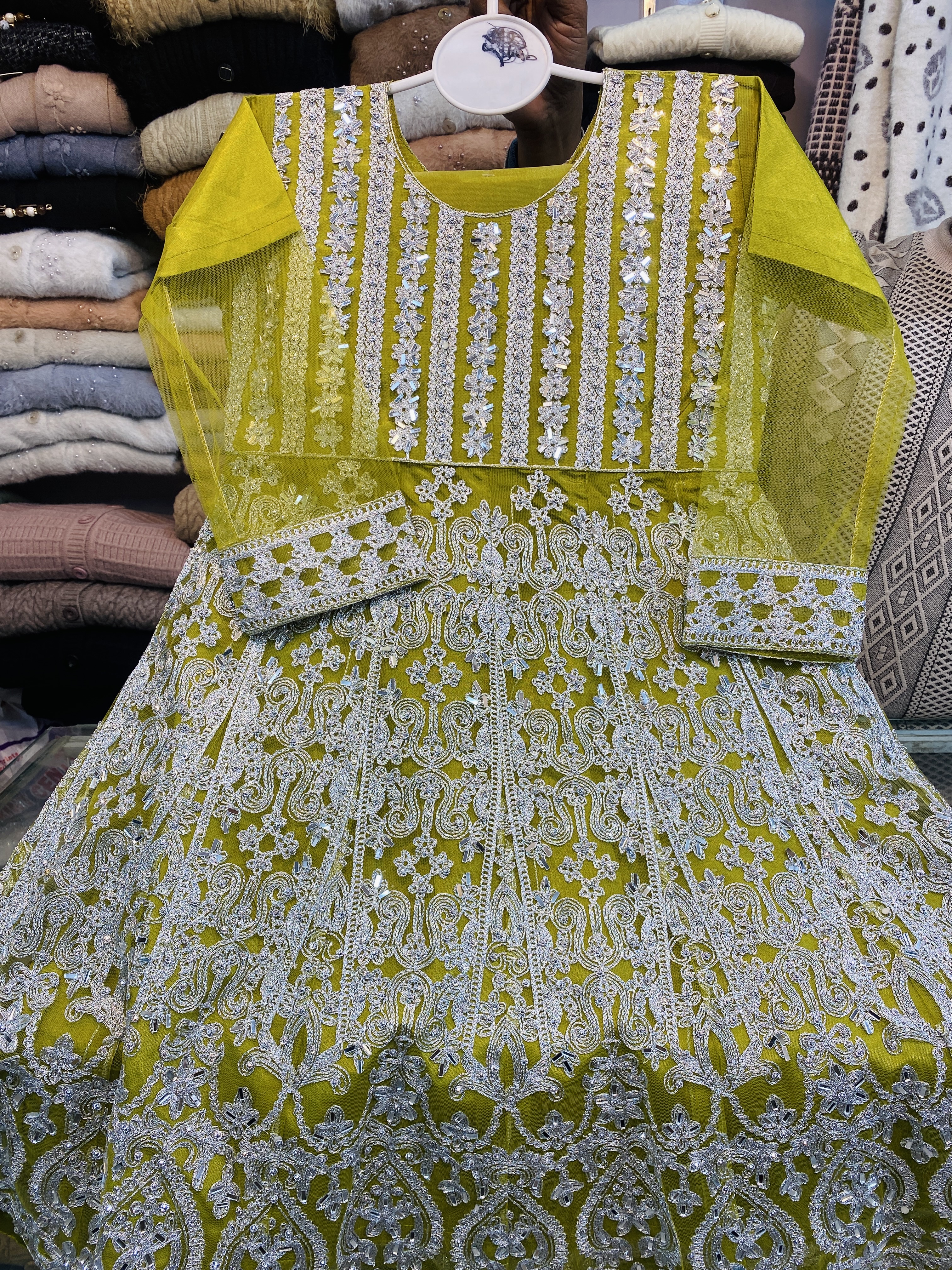 Girls fancy 3p suits